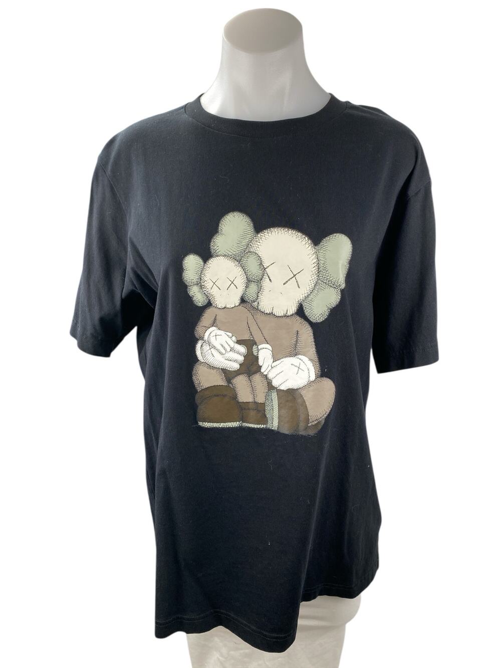 KAWS x Uniqlo UT Womens Black Graphic Print Short Sleeve T Shirt Tee Top Size M